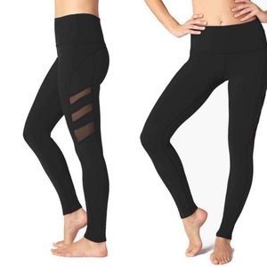 New Beyond Yoga Black Leggings XS